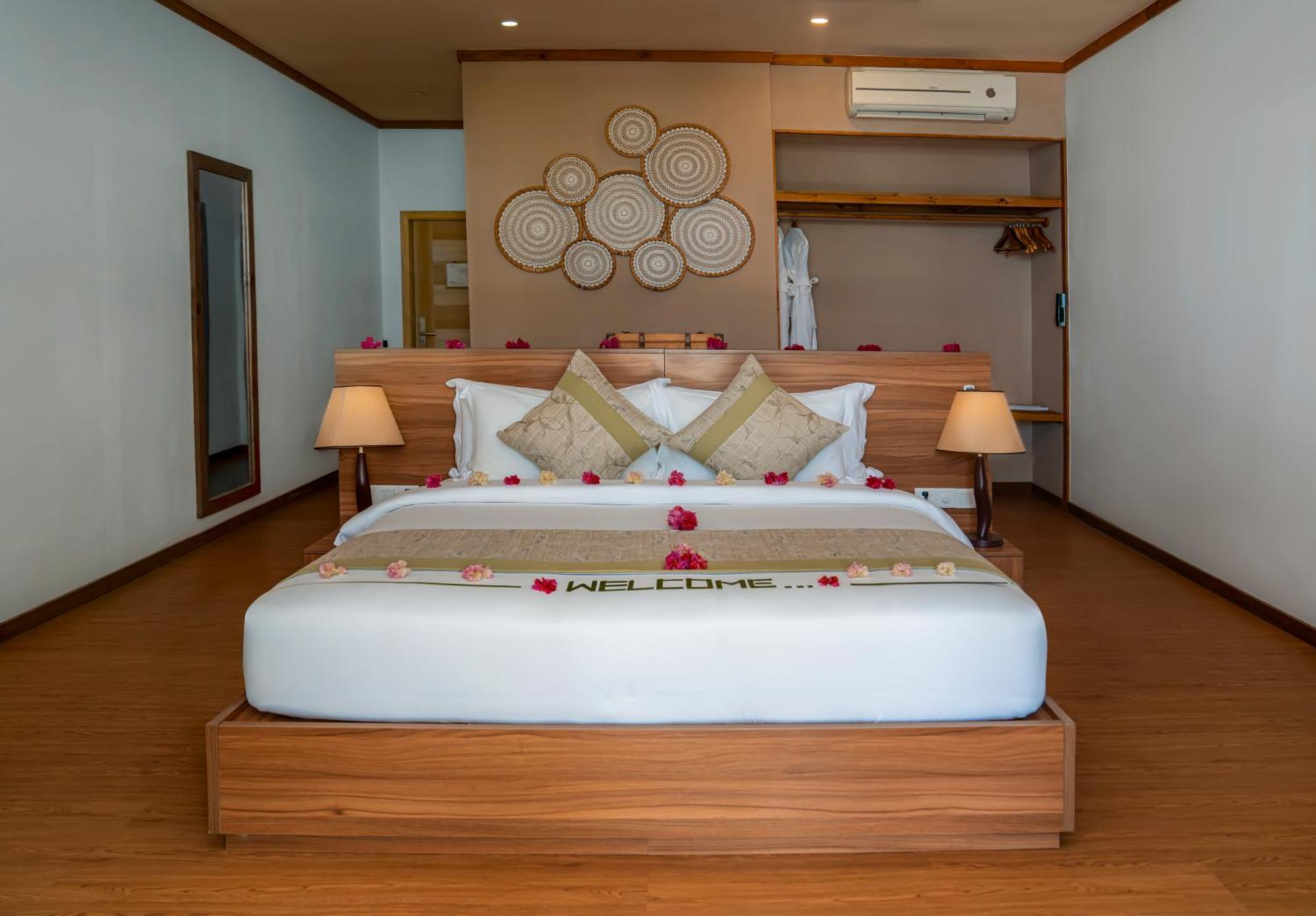 Отель Brennia Kottefaru Maldives Экстерьер фото